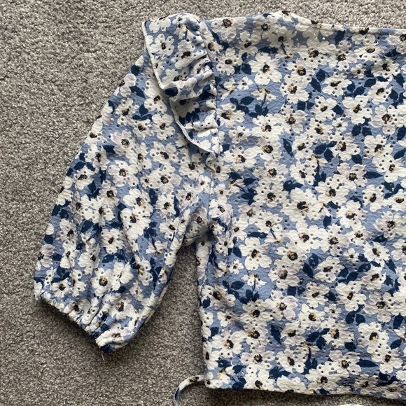 Topshop Floral Ruched Crop - Picture 12 of 13